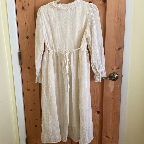 Eyelet lace cottage core romantic dress cream collar button tie waist xs small - Picture 3 of 11